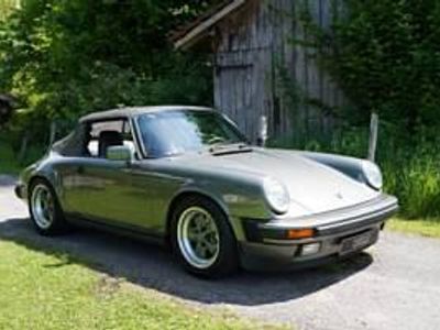 Usata Porsche 911 Carrera Cabriolet 231 CV (169 kW) 1988 Verde Cabrio