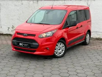 Second-hand Ford Tourneo Connect 101 CP (74 kW) 2017 Roșu Monovolum