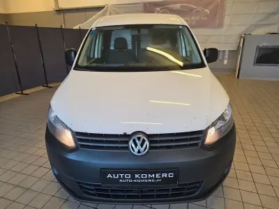 Usado VW Caddy 102 HP (75 kW) 2014 Branco Monovolume