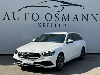 Gebraucht Mercedes E300 Avantgarde 265 PS (194 kW) 2023 Weiß Limousine