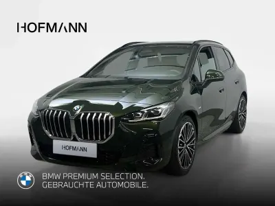 Używany BMW 218 M Sport 136 KM (100 kW) 2024 Zielony Minivan
