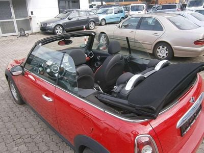 Gebraucht Mini Cooper Cabriolet 120 PS (88 kW) 2009 Chili red Cabrio