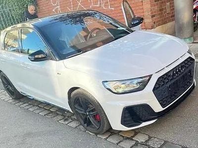 Gebraucht Audi A1 Sportback Ambiente 200 PS (147 kW) 2019 Weiß Kleinwagen