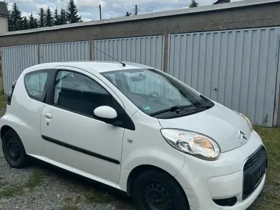 Gebraucht Citroën C1 68 PS (50 kW) 2009 Weiß Kleinwagen
