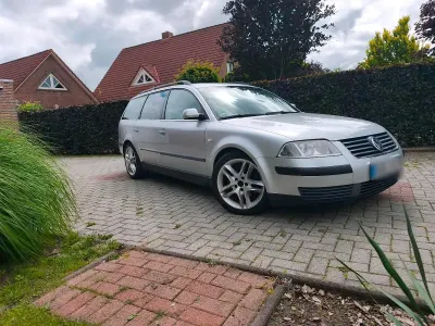 Gebraucht VW Passat 115 PS (84 kW) 2002 Silber Kombi