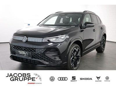 Deep black Gebraucht 2025 VW Tiguan Style SUV | 47.660 € (Fairer Preis)