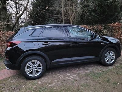Gebraucht Opel Grandland X 131 PS (96 kW) 2018 Schwarz SUV