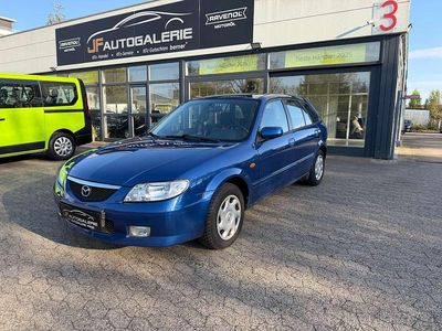 Begagnad Mazda 323F Exclusive 95 HK (69 kW) 2001 Blå Sedan
