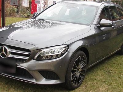Gebraucht Mercedes C300e 320 PS (235 kW) 2020 Grau Kombi