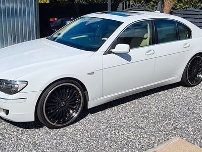 BMW 750