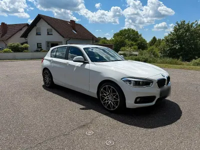 Gebraucht BMW 120 Sport Line 184 PS (135 kW) 2018 Weiß Kleinwagen
