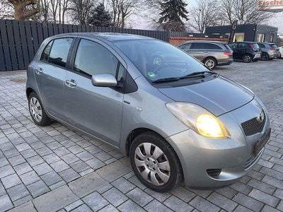 Grau Gebraucht 2006 Toyota Yaris Sol Limousine | 2.999 € (Superpreis)