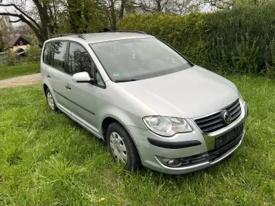 Gebraucht VW Touran Conceptline 105 PS (77 kW) 2009 Grau Van / Kleinbus