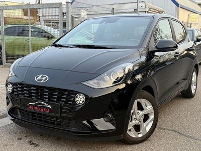 Gebraucht Hyundai i10 GO! 67 PS (49 kW) 2023 Schwarz Kleinwagen