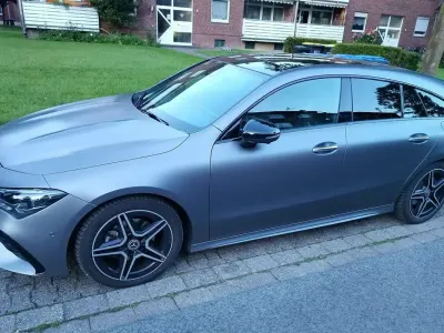 Gebraucht Mercedes CLA180 Shooting Brake Advanced Plus 136 PS (100 kW) 2023 Grau Kombi