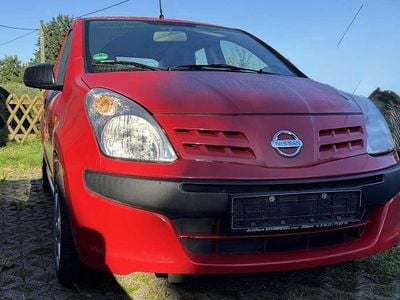 Nissan Pixo