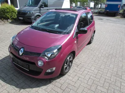 Używany Renault Twingo Initiale Paris 75 KM (55 kW) 2014 Purpurowy Hatchback