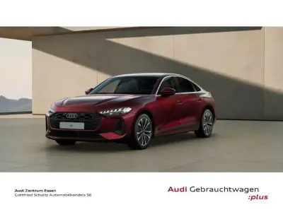 Gebraucht Audi A5 Sport 204 PS (150 kW) 2025 Rot Limousine