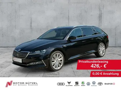 Gebraucht Skoda Superb LAURIN & KLEMENT 280 PS (205 kW) 2023 Schwarzmagic perleffekt Kombi