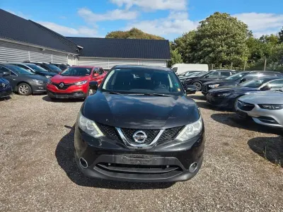 Gebraucht Nissan Qashqai N-Vision 110 PS (80 kW) 2016 Schwarz SUV