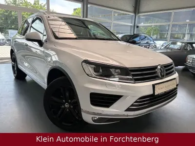 Gebraucht VW Touareg Executive 262 PS (192 kW) 2017 Weiß SUV