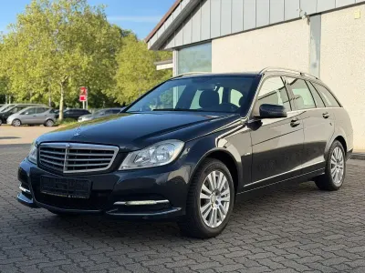 Gebraucht Mercedes C200 184 PS (135 kW) 2012 Grau Limousine