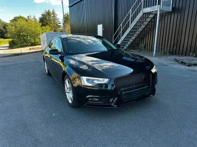 Gebraucht Audi A5 Sportback Sport 190 PS (139 kW) 2016 Schwarz Kleinwagen