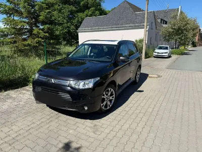 Gebraucht Mitsubishi Outlander Instyle 150 PS (110 kW) 2013 Schwarz SUV