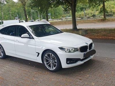 Gebraucht BMW 320 Gran Turismo Sport Line 184 PS (135 kW) 2017 Schwarz Limousine