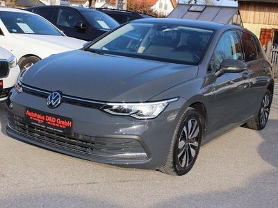 Gebraucht VW Golf VIII Move 150 PS (110 kW) 2024 Grau Limousine