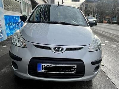 Gebraucht Hyundai i10 67 PS (49 kW) 2009 Silber Kleinwagen