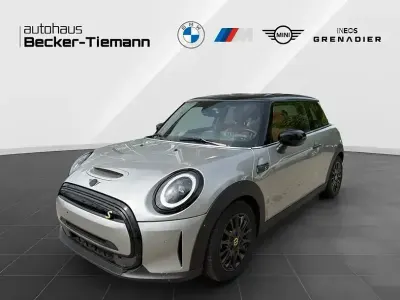 Używany Mini Cooper 135 kW (184 KM) 2023 Andere Hatchback