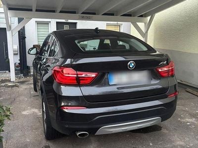 Grau Gebraucht 2018 BMW X4 Advantage SUV | 22.999 € (Guter Preis)
