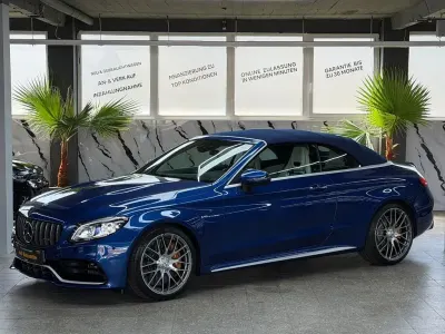 Gebraucht Mercedes C63S AMG AMG 510 PS (375 kW) 2024 Blau Cabrio