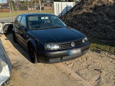 Gebraucht VW Golf IV 131 PS (96 kW) 2001 Schwarz Kleinwagen