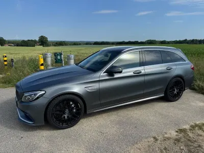 Gebraucht Mercedes C63 AMG AMG 476 PS (350 kW) 2018 Grau Limousine