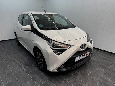 Gebraucht Toyota Aygo X-play 72 PS (52 kW) 2021 Weiß Kleinwagen