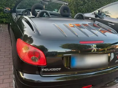 Gebraucht Peugeot 206 109 PS (80 kW) 2005 Schwarz Cabrio