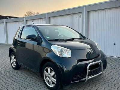 Gebraucht Toyota iQ 68 PS (50 kW) 2009 Schwarz Kleinwagen