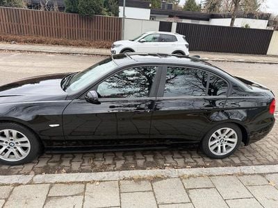 Gebraucht BMW 320 Advantage 177 PS (130 kW) 2006 Schwarz Limousine