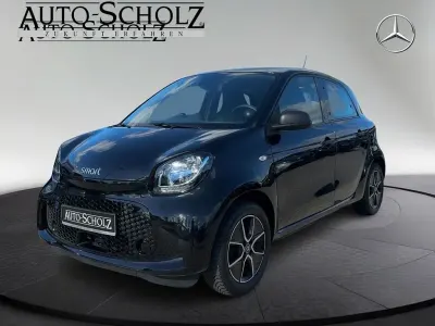 Gebraucht Smart ForFour Electric Drive 60 kW (82 PS) 2021 Schwarz Limousine