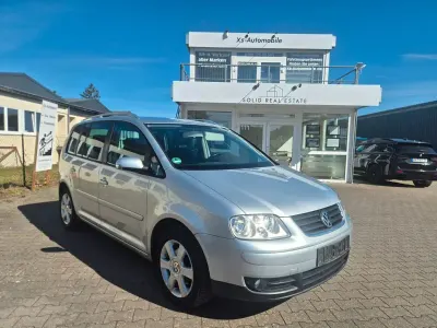 Brugt VW Touran Highline 105 HK (77 kW) 2005 Sølv MPV