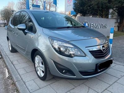 Gebraucht Opel Meriva 101 PS (74 kW) 2011 Andere farben Van / Kleinbus