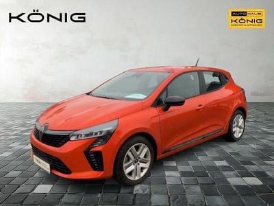 Orange Gebraucht 2024 Renault Clio V Evolution Limousine | 16.999 € (Fairer Preis)