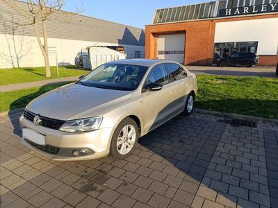 VW Jetta