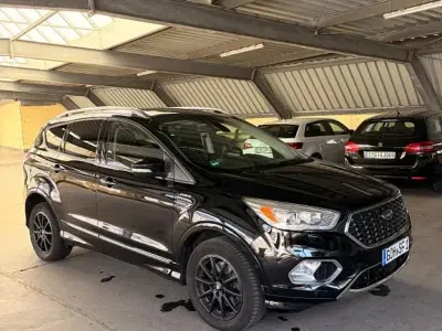 Gebraucht Ford Kuga Vignale 179 PS (131 kW) 2017 Schwarz SUV