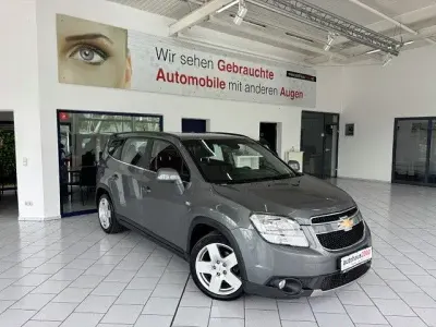 Gebraucht Chevrolet Orlando LTZ 163 PS (119 kW) 2011 Grau Van / Kleinbus