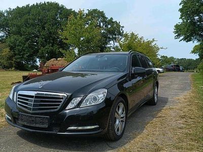 Mercedes E220