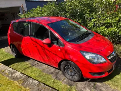 Gebraucht Opel Meriva 101 PS (74 kW) 2014 Rot Van / Kleinbus