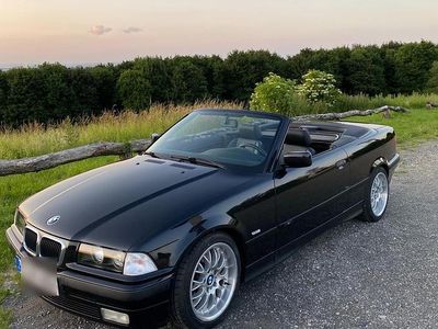 BMW 320 Cabriolet